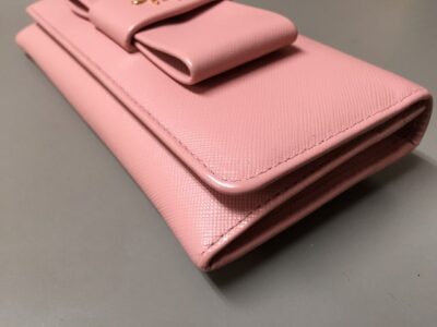 PRADA財布サイド２_施工後