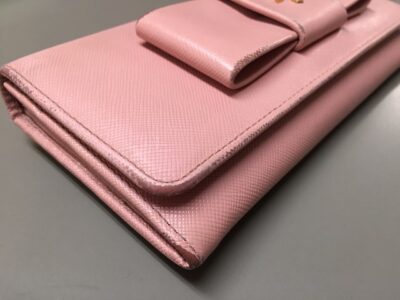PRADA財布サイド１_施工前