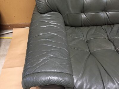 カリモクソファ肘掛２施工前