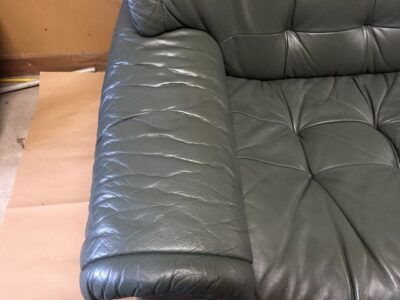 カリモクソファ肘掛２施工後