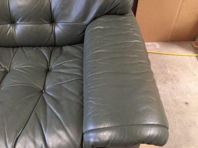 カリモクソファ肘掛１施工後