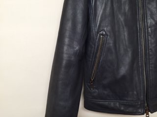 革ジャン施工前3