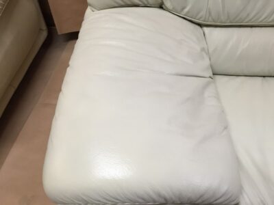 後_トリプルソファ肘掛２