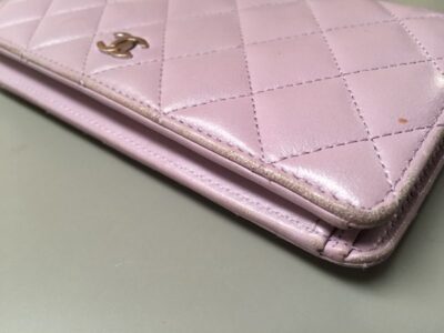 シャネル財布_施工前７