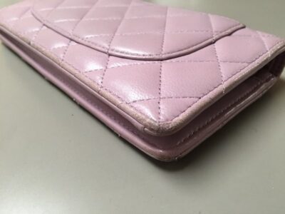 シャネル財布_施工前４