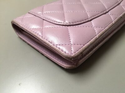 シャネル財布_施工前３