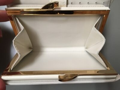 ヴィトン財布_施工後４