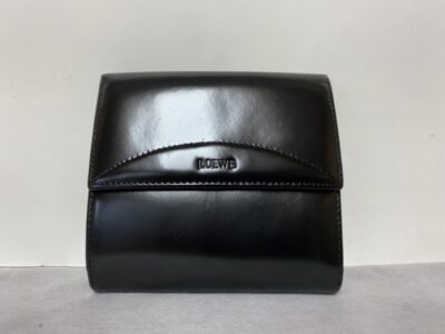 LOEWE色補正後