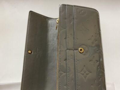 ヴェルニ財布修理後５