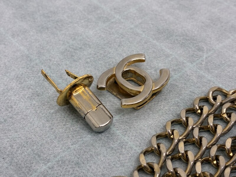 シャネル_留め具_メッキ_修理前