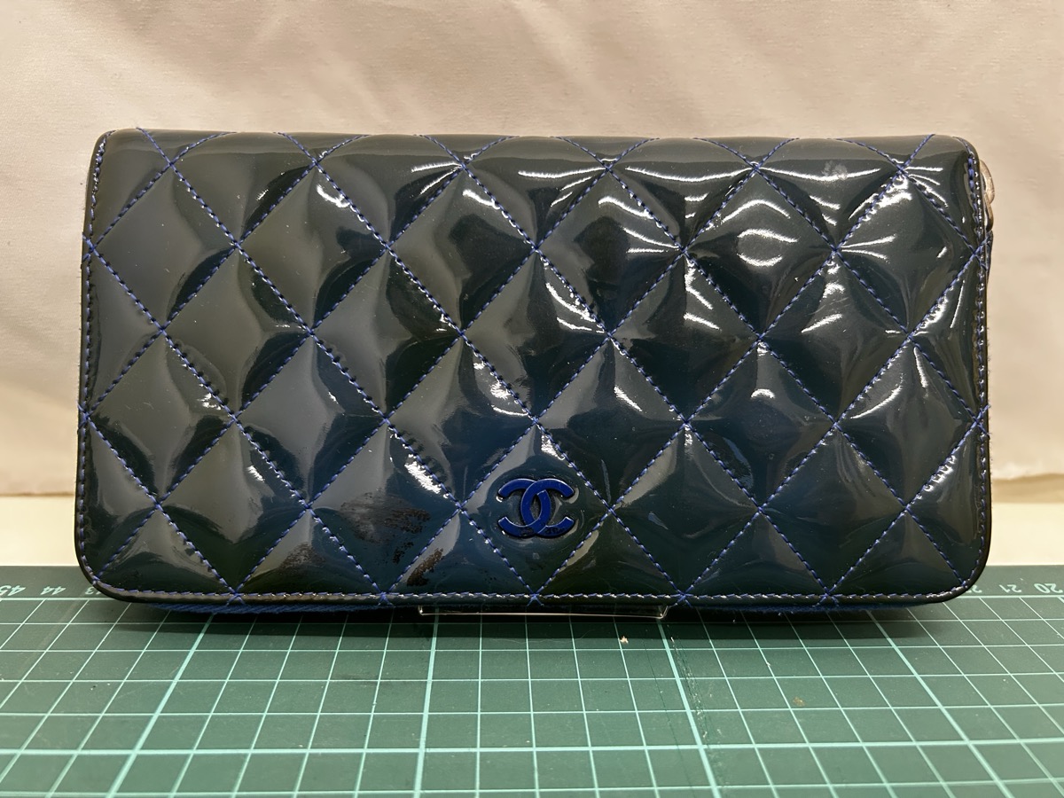 シャネル_マトラッセ_財布_正面_修理前
