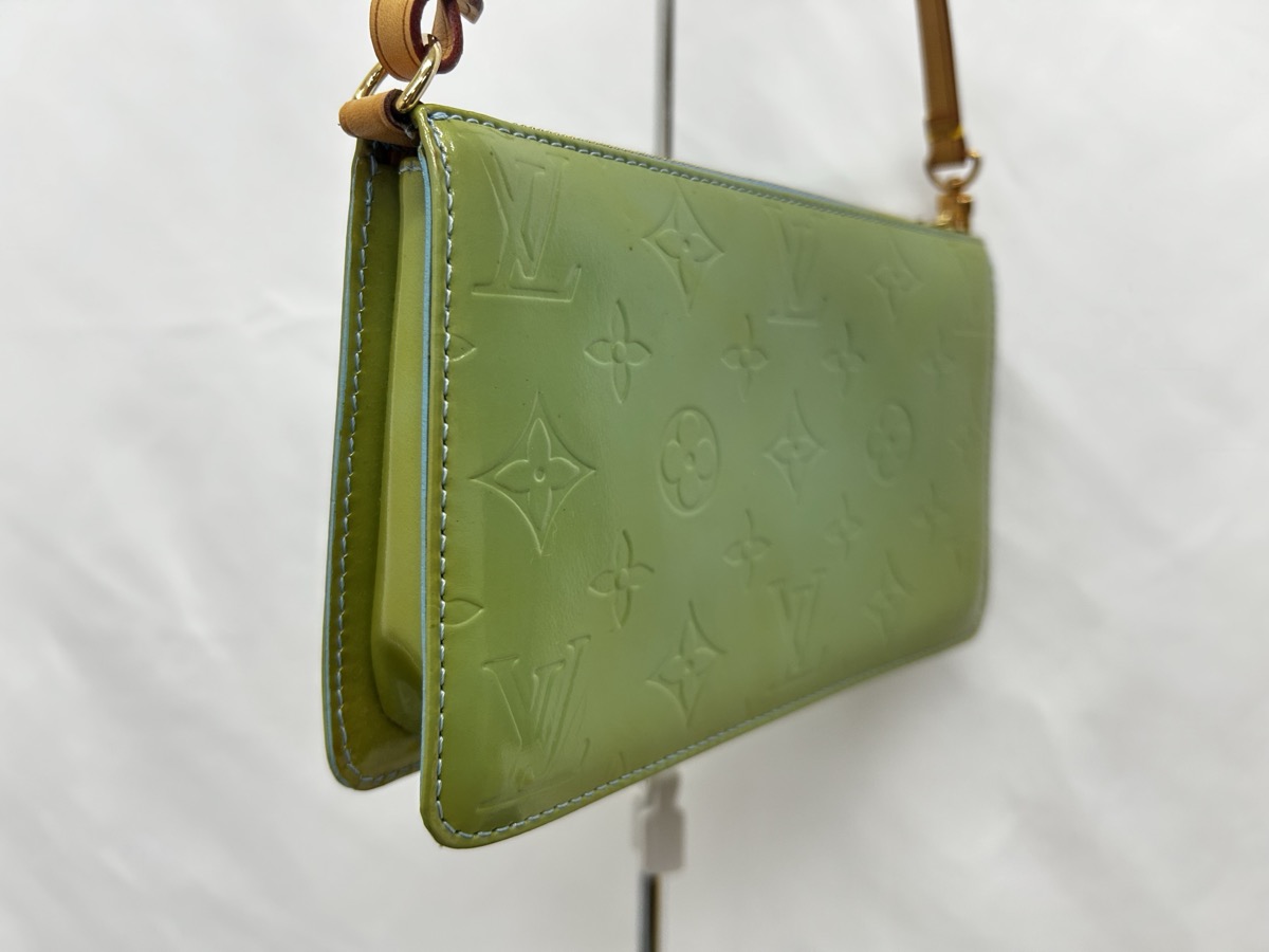 ヴェルニ_レキシントン_正面左_修理前