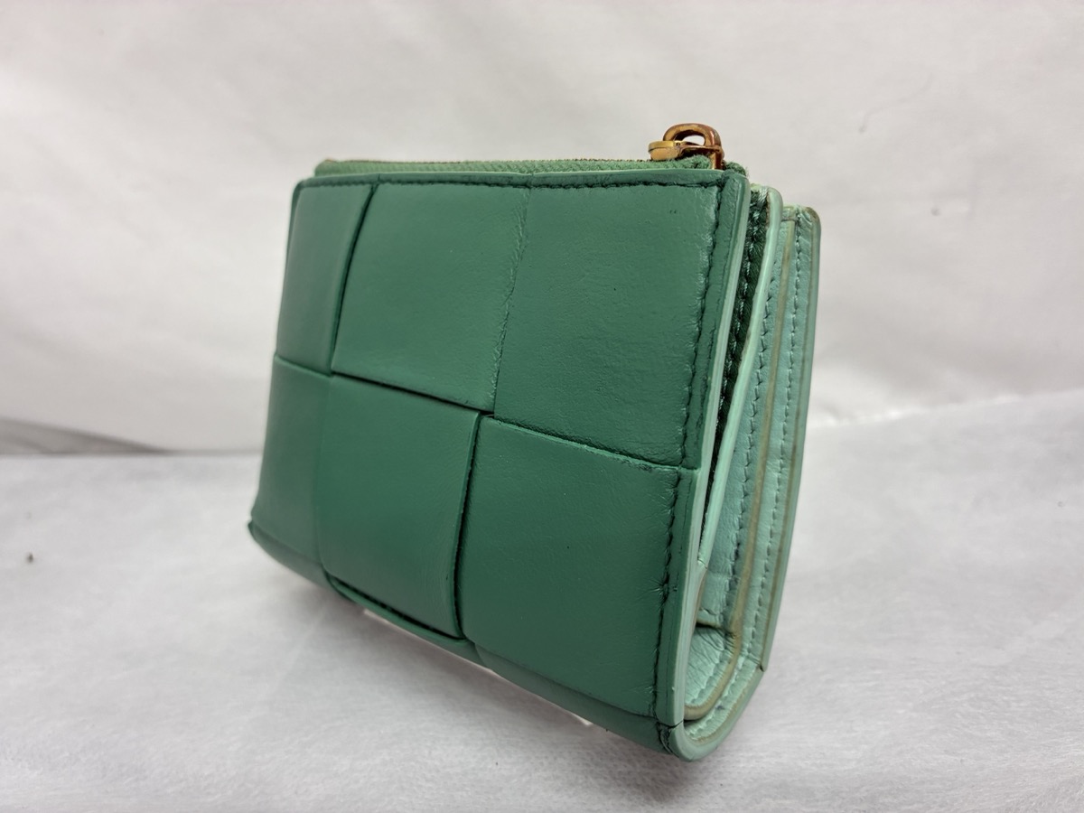 ボッテガ_イントレチャート_財布_正面右_修理後