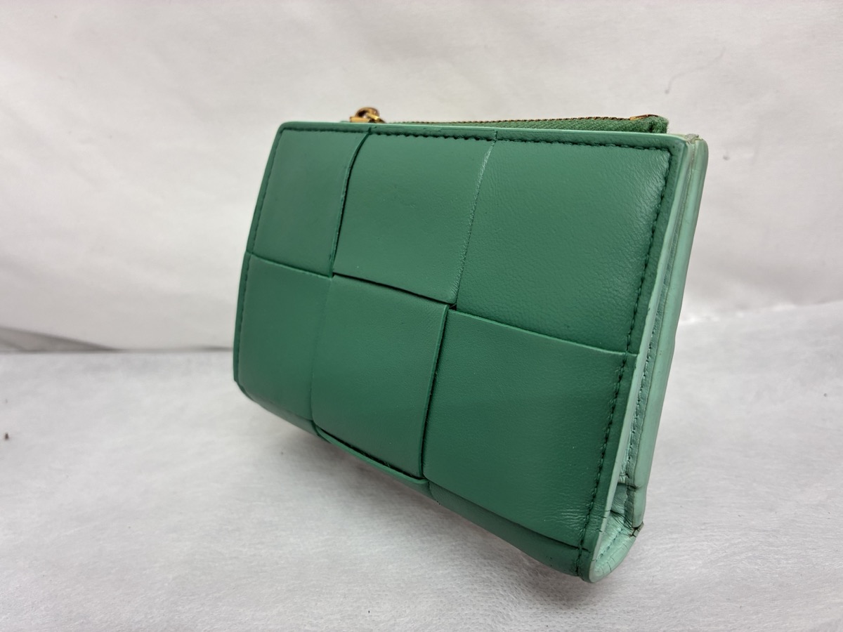 ボッテガ_イントレチャート_財布_背面右_修理後
