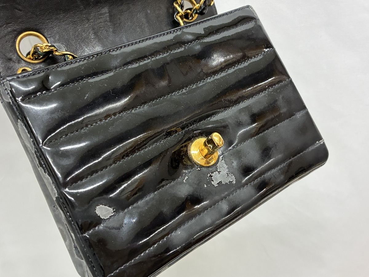 シャネル_マトラッセ_エナメル_修理前_白濁