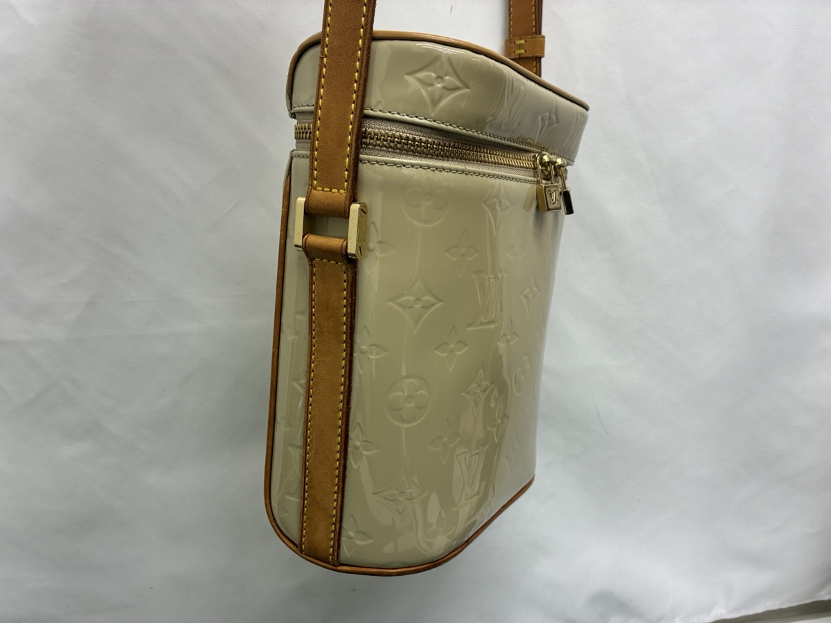 ルイヴィトン_ラヴァンド_修理後_正面左