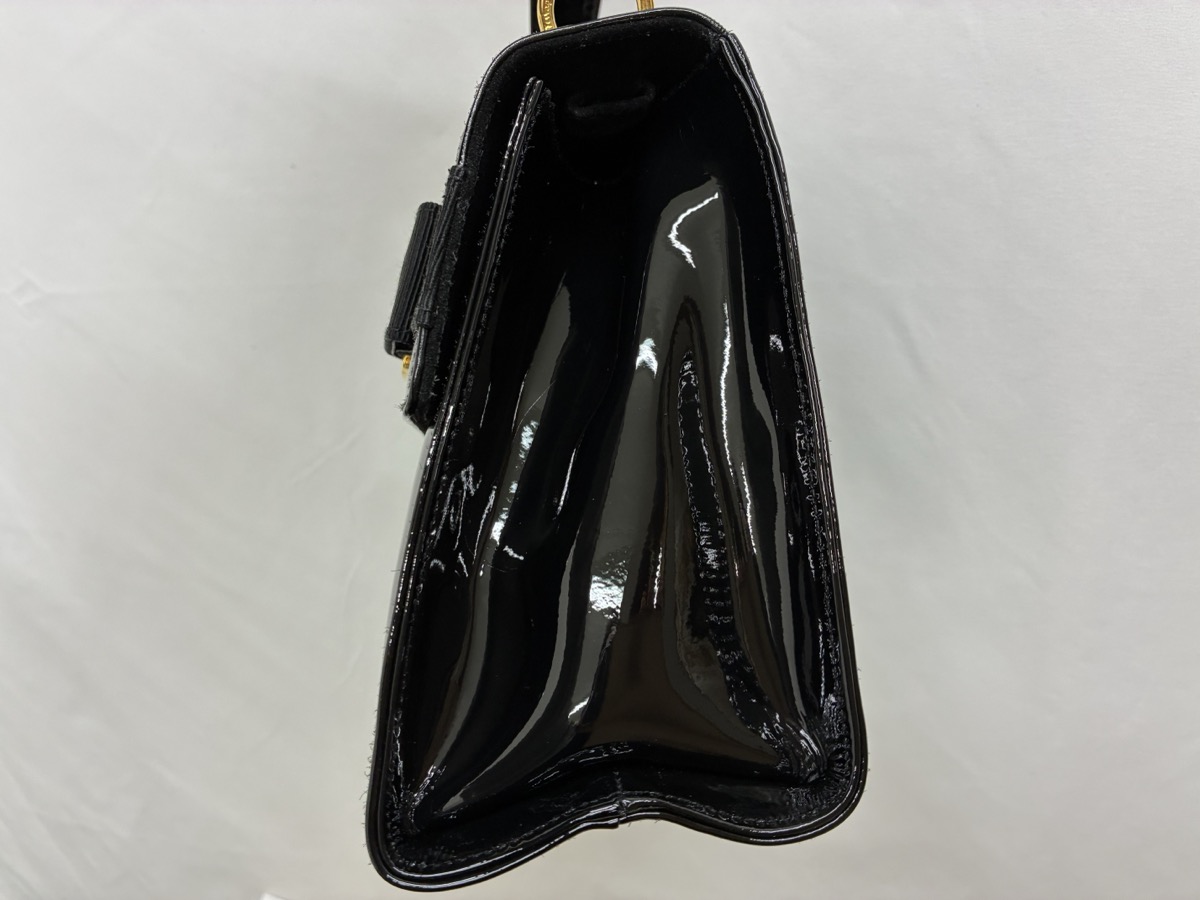 フェラガモ_エナメルバッグ_修理後_サイド