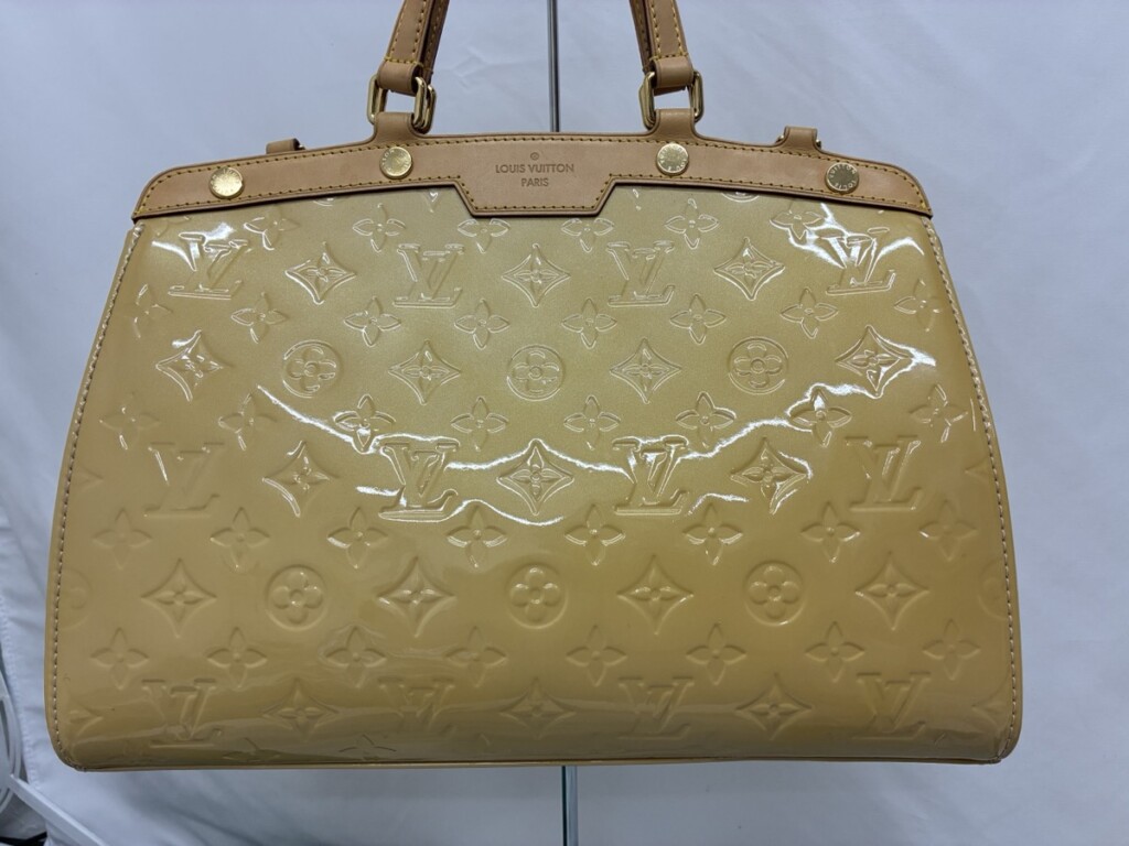 ルイヴィトン ヴェルニ ブレアMM ローズアンジェリーク 黄ばみ変色 修理前 正面