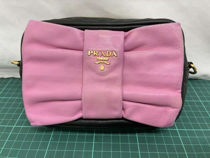 プラダバッグ_リボン部分補修_修理前_正面