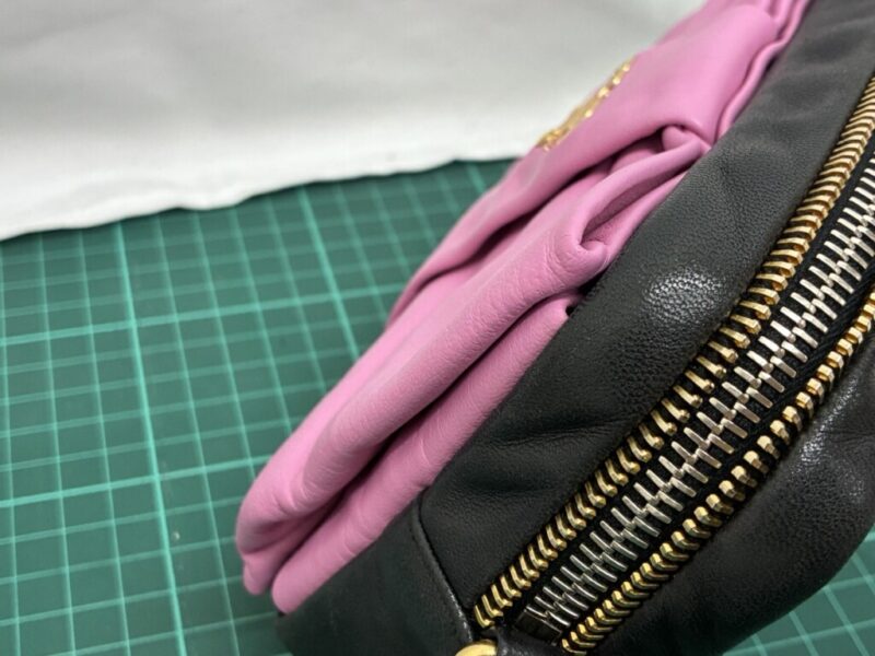 プラダバッグ_リボン部分補修_修理後_サイド右