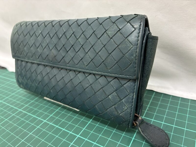 ボッテガ_長財布_修理前_正面右
