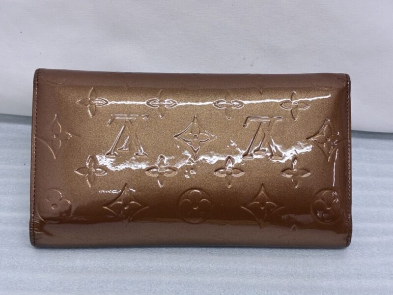 ヴェルニ_長財布_背面_修理後
